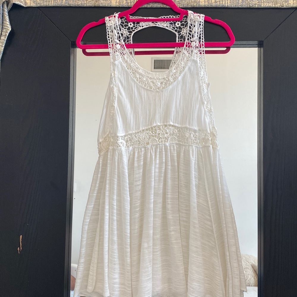 Lace laxer back slub fabric gorgeous top